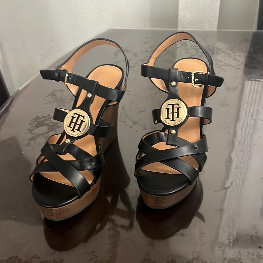 Tommy Hilfiger Wedges